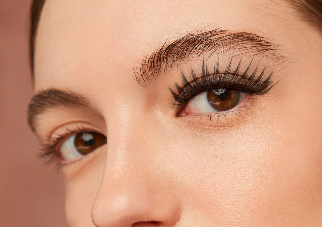 How to get Stuck with Glue Eyelash Adhesive?