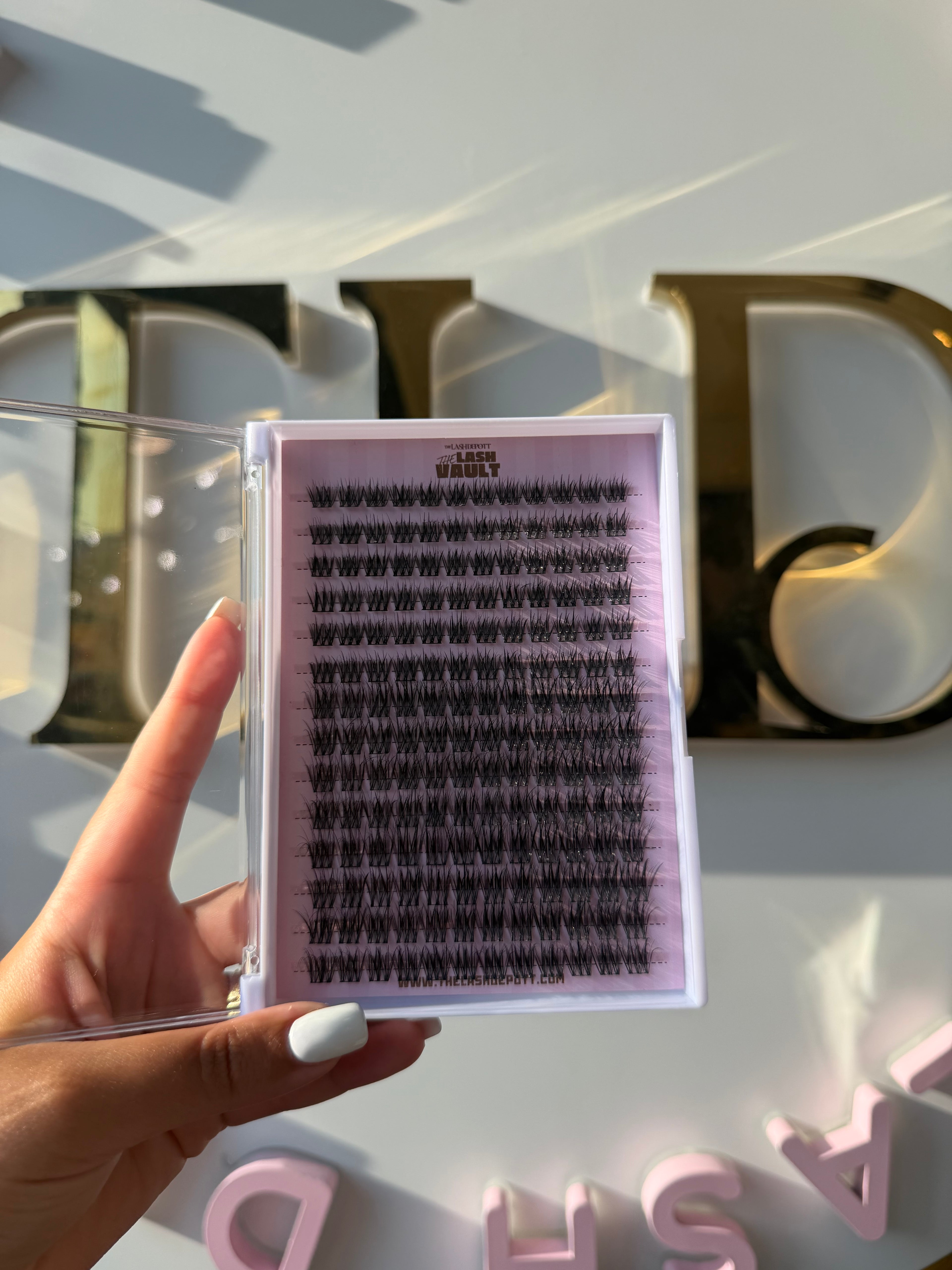 The Lash Vault Lash Clusters