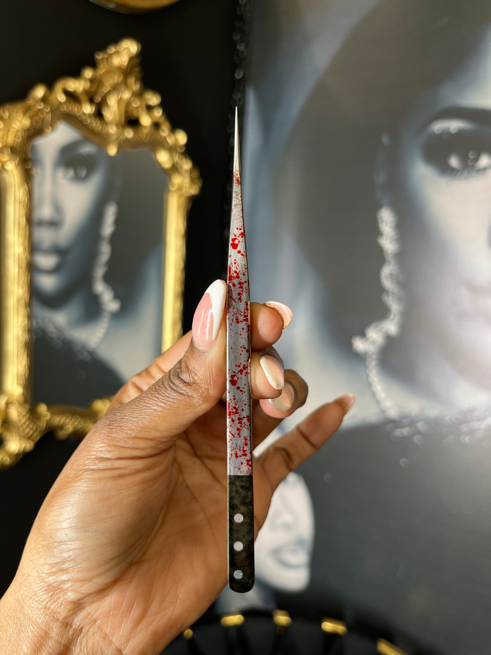 Serial Lasher Halloween Tweezer