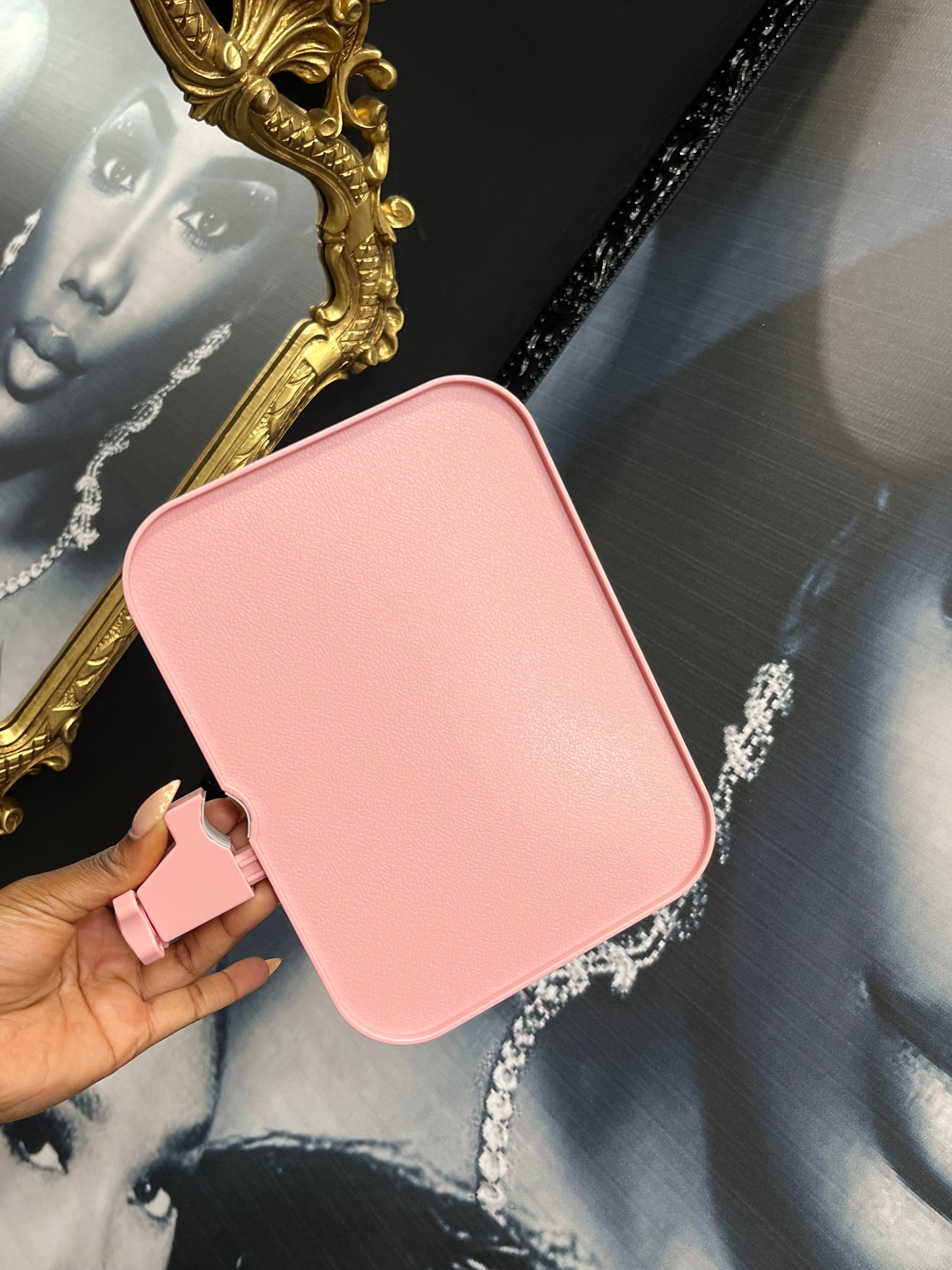 Clip on Tray