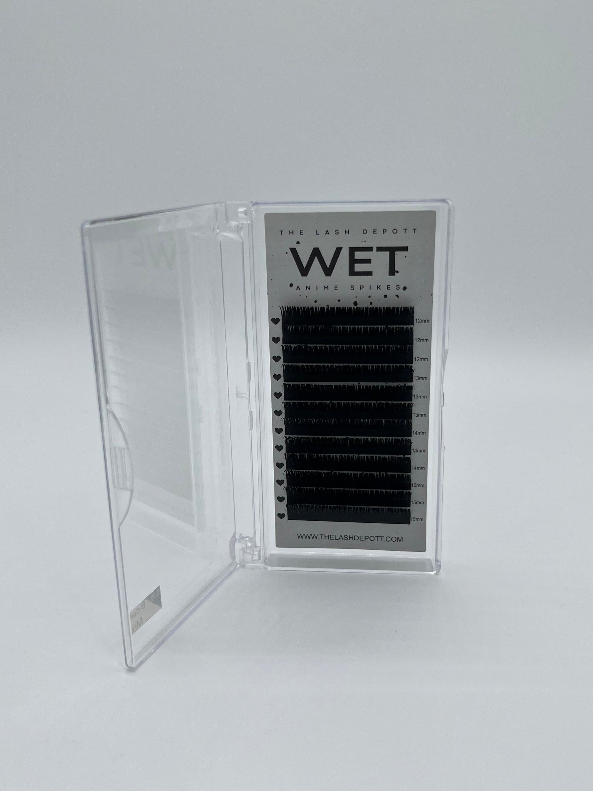 “WET” Anime Spike Lashes