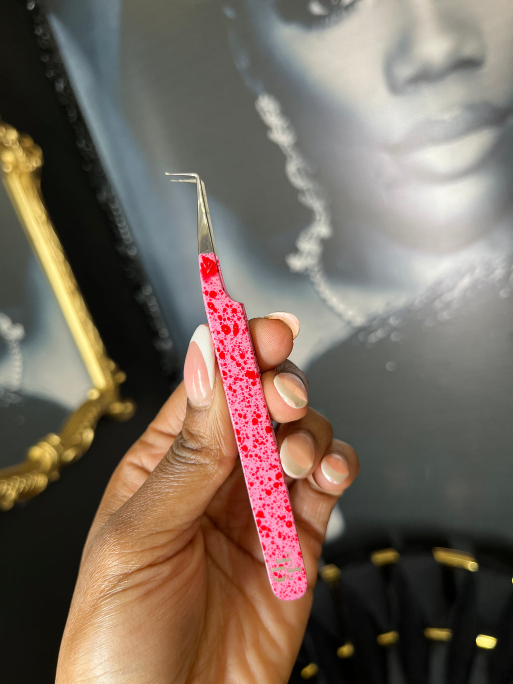 Serial Lasher Halloween Tweezer