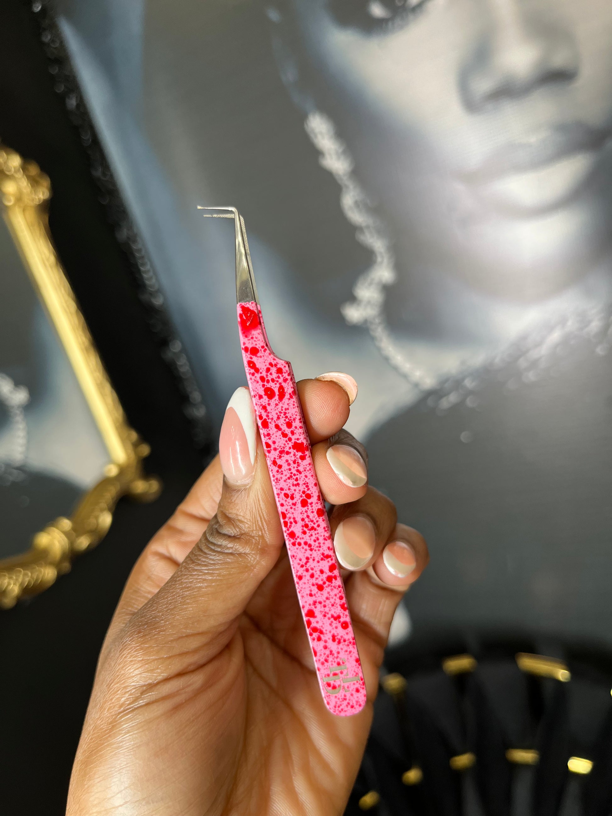 Serial Lasher Halloween Tweezer