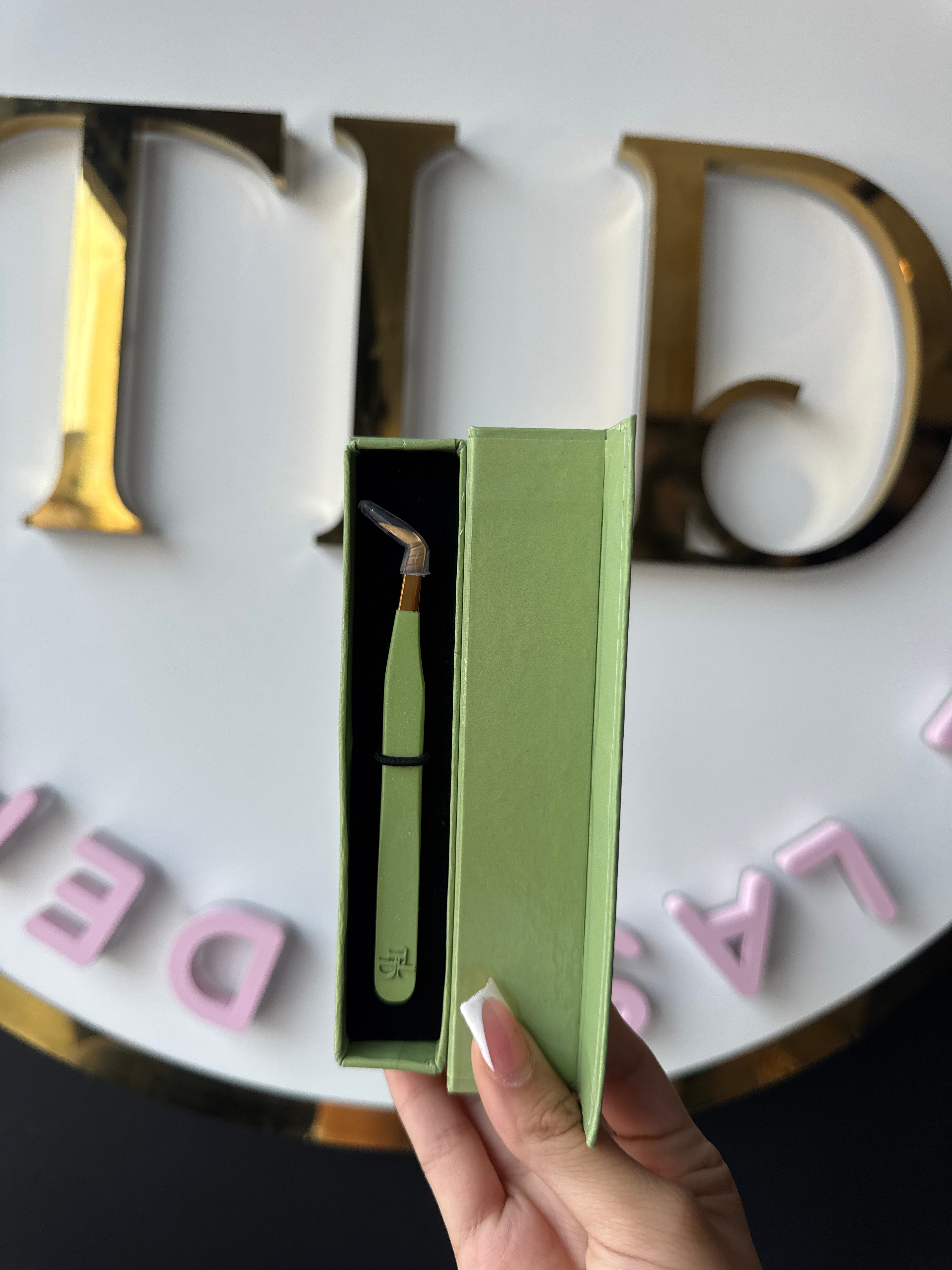 Tropical Tweezers