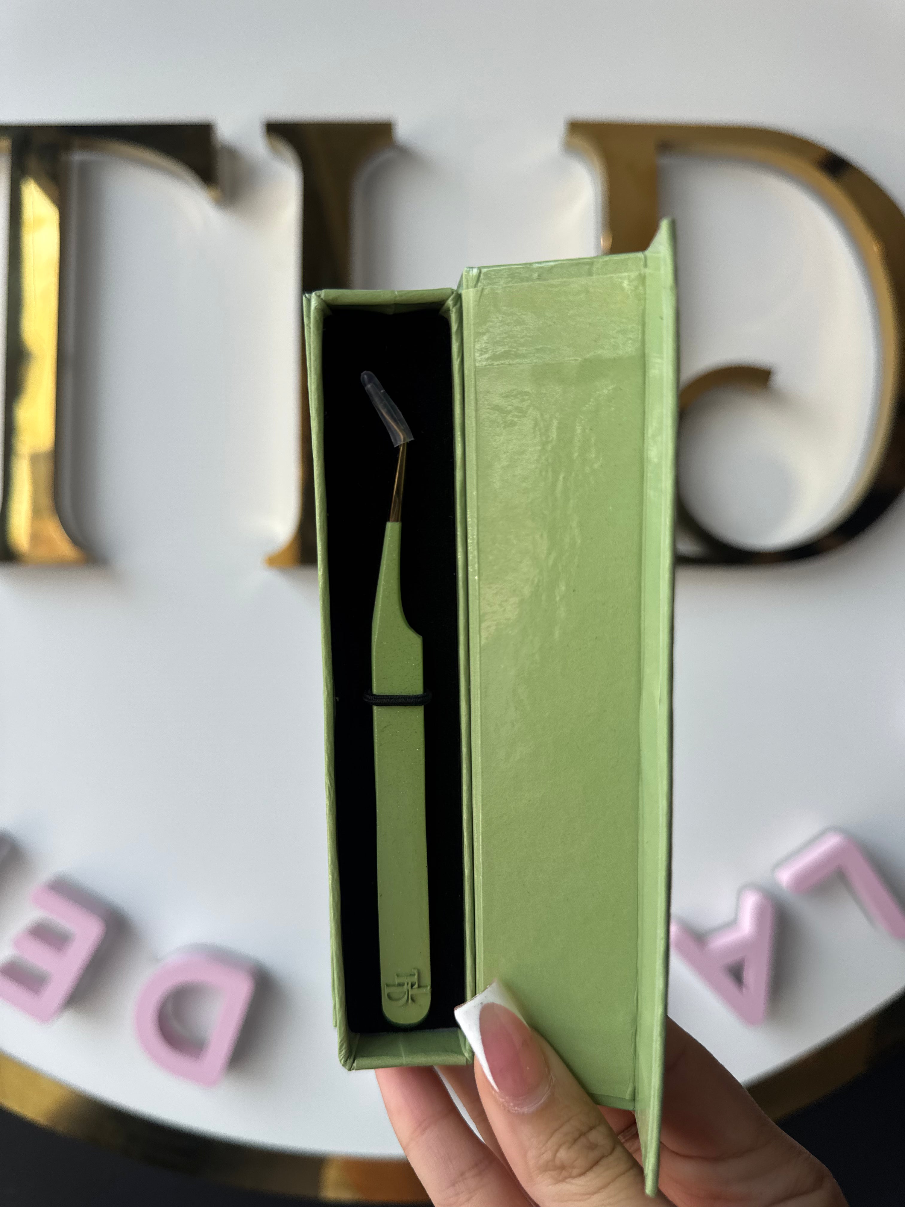 Tropical Tweezers