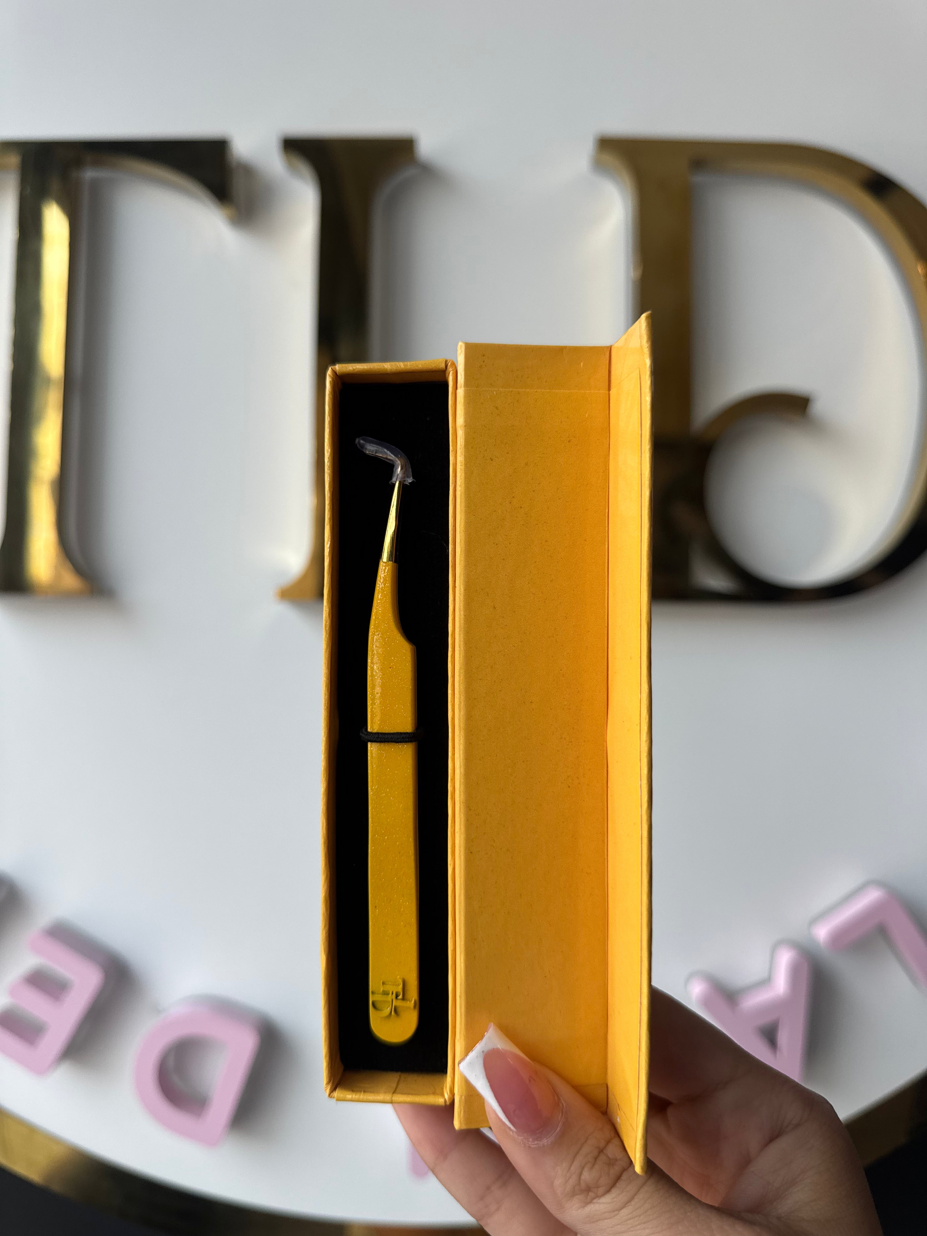 Tropical Tweezers