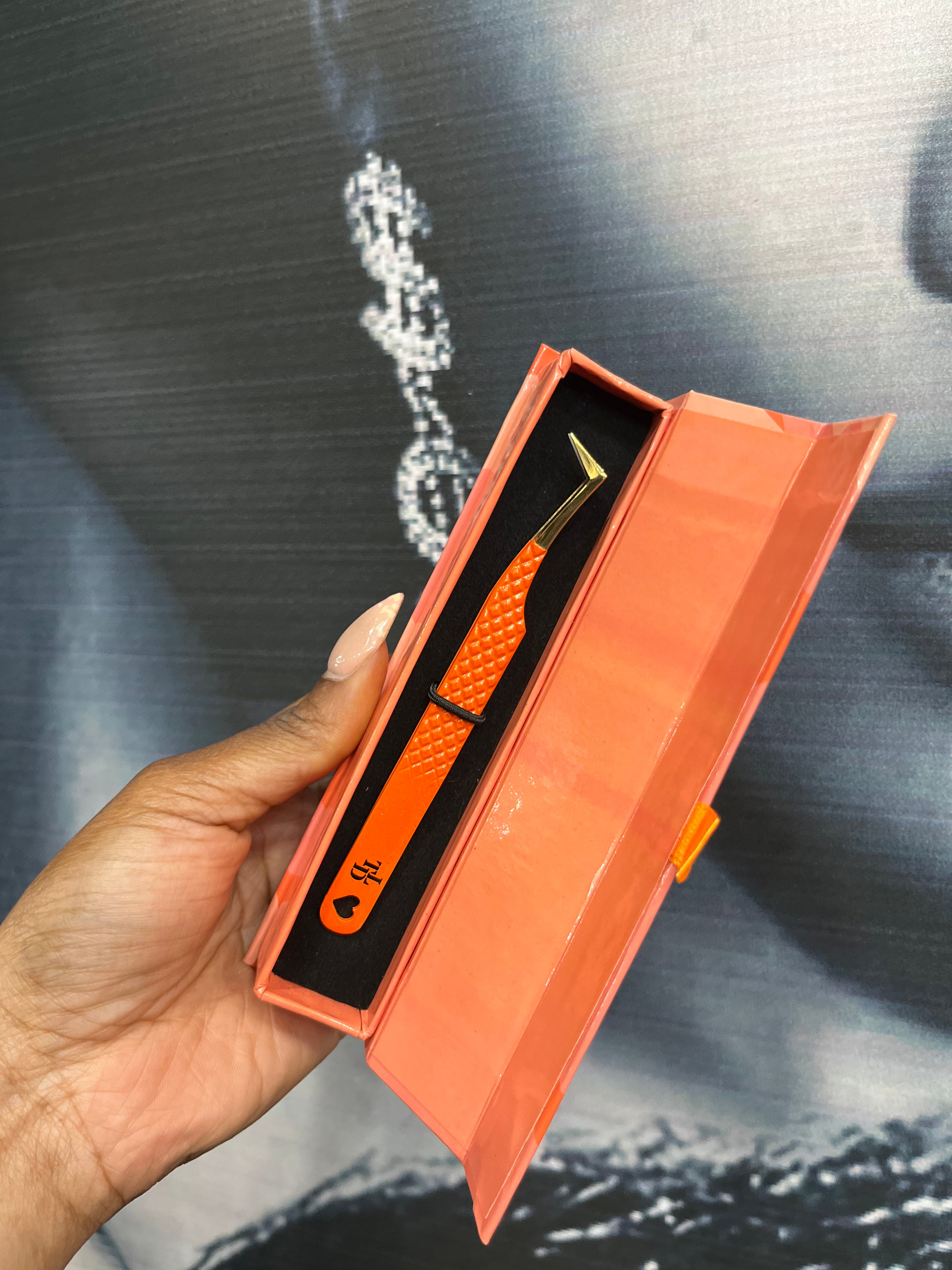 Tropical Tweezers