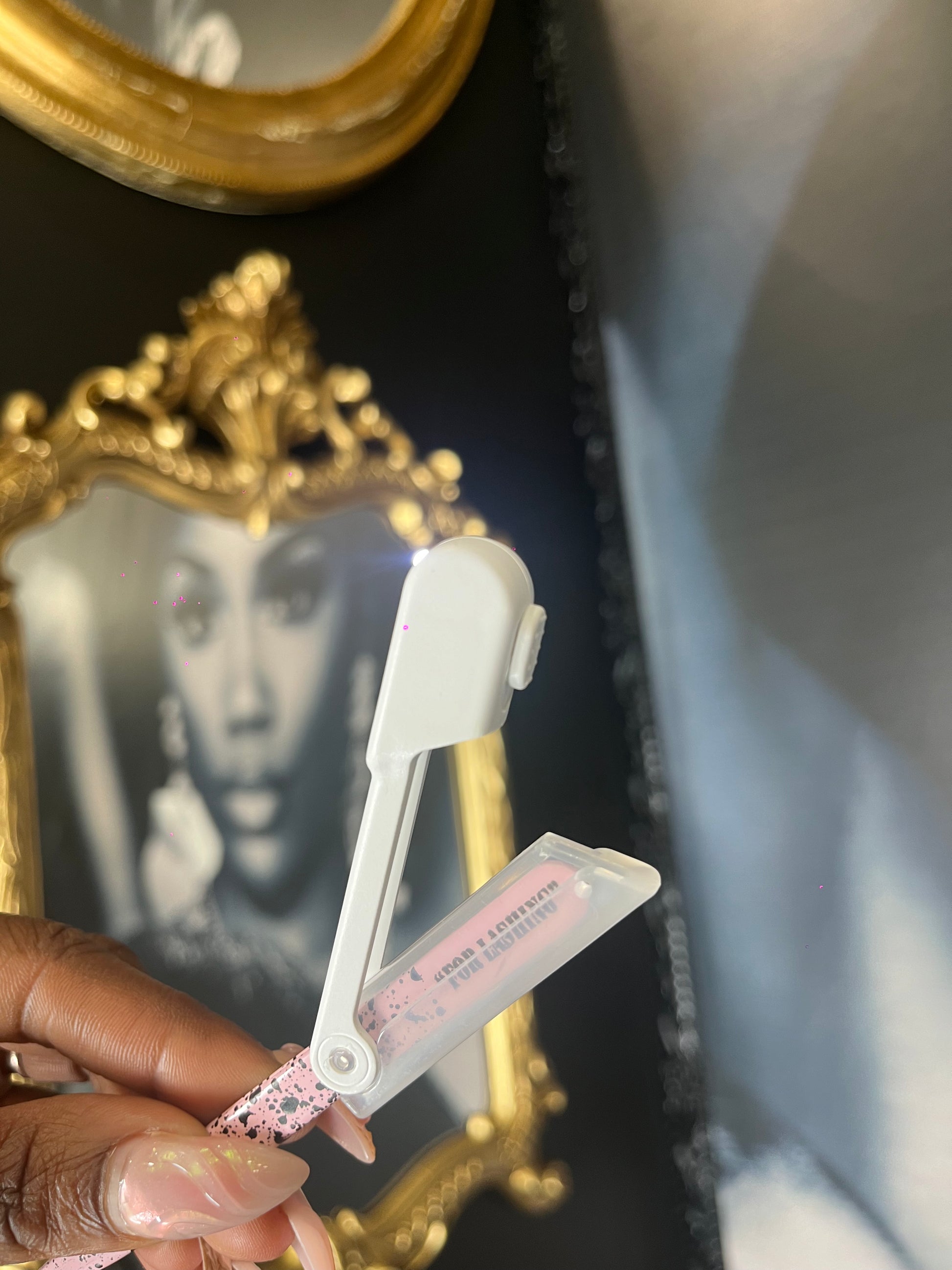 Tweezer Light