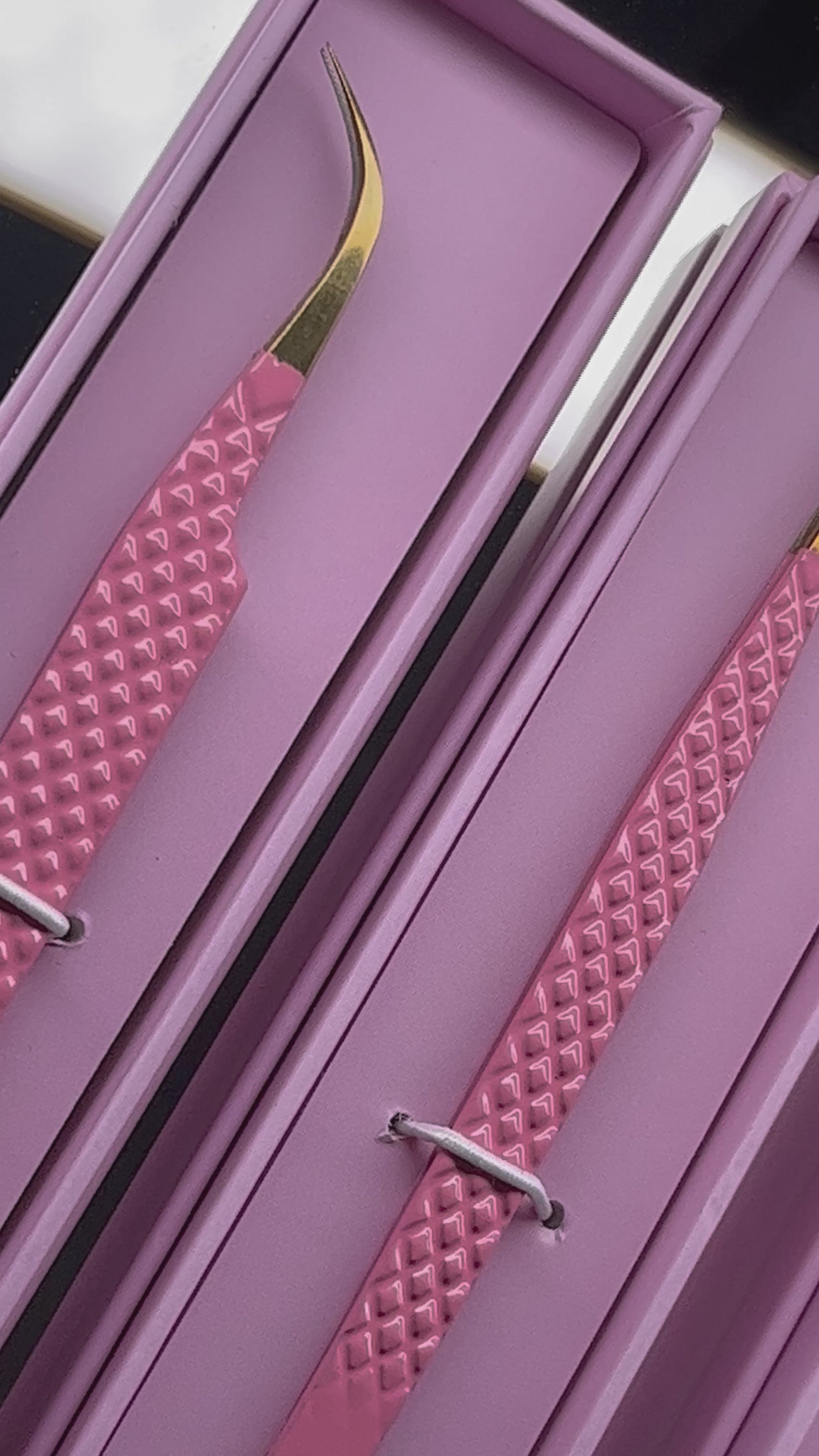 Cherry On Top Tweezer