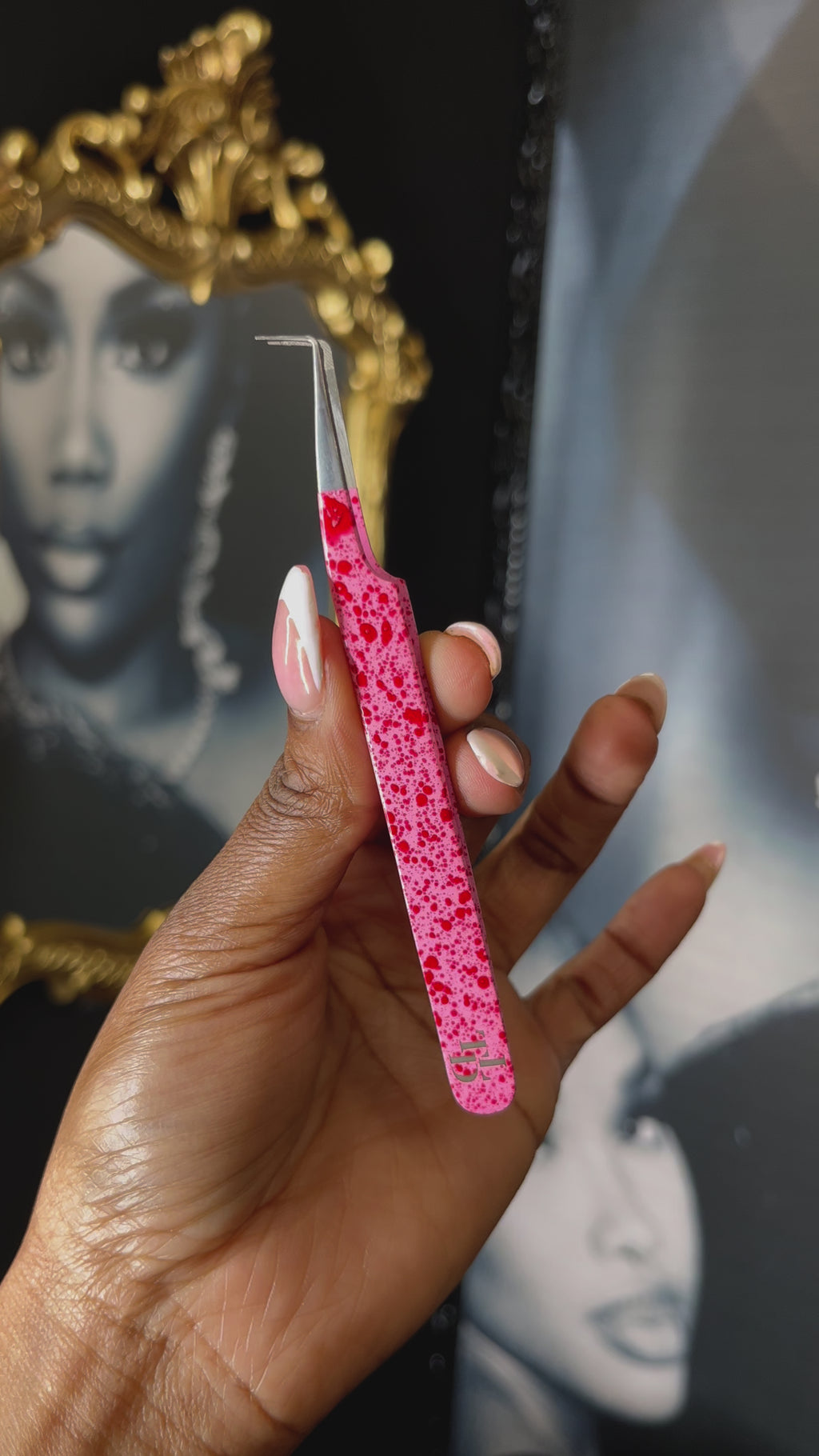 Serial Lasher Halloween Tweezer