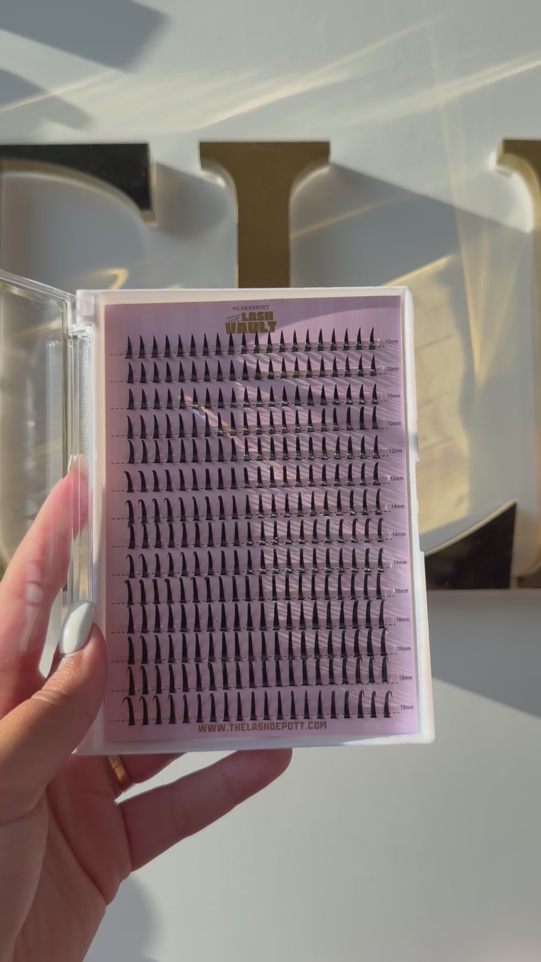 The Lash Vault Lash Clusters